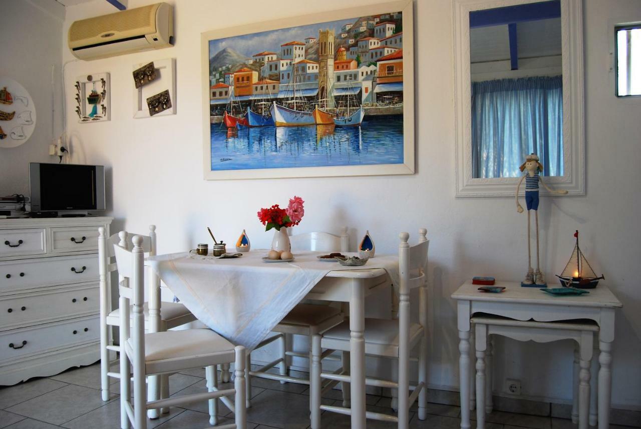 Killini Cottage Studio The Small Cyclades Kastro-Kyllini Dış mekan fotoğraf