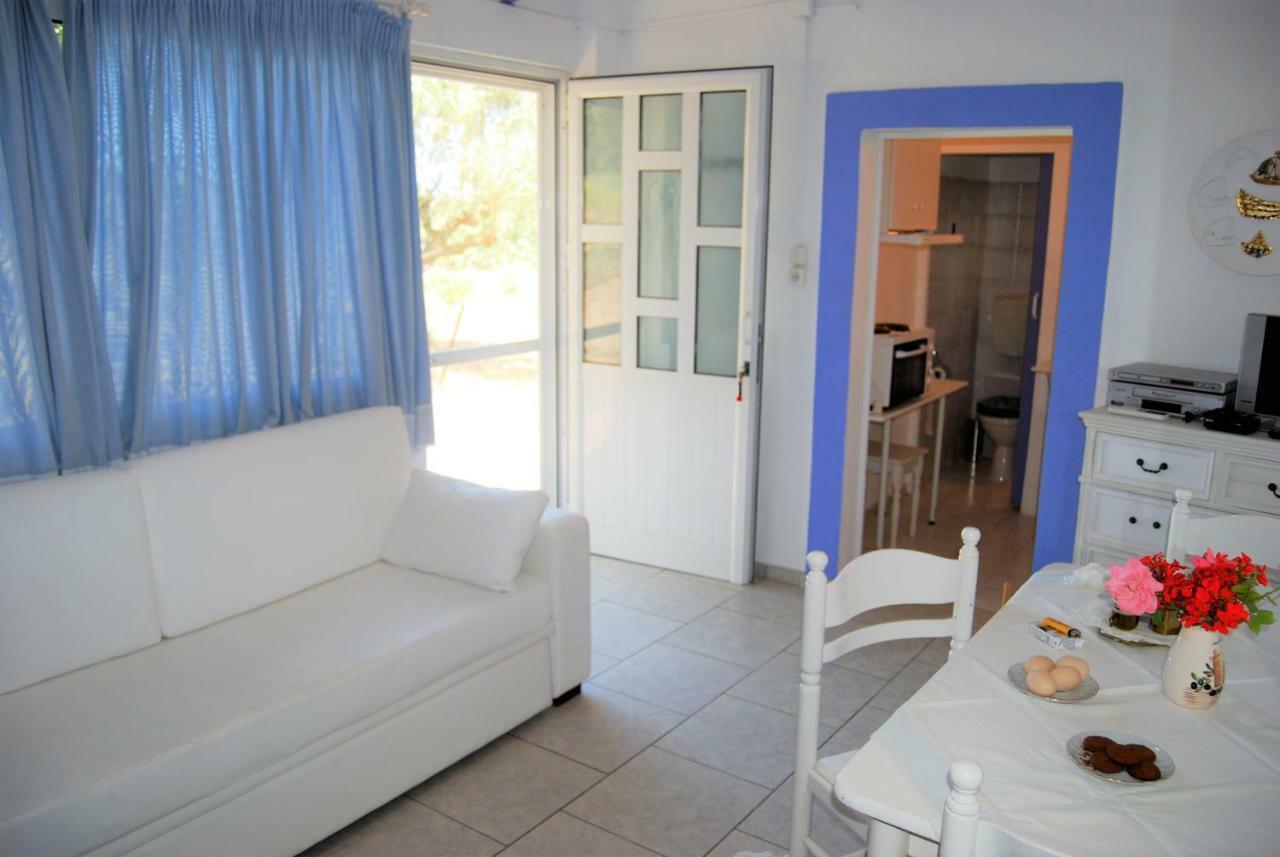 Killini Cottage Studio The Small Cyclades Kastro-Kyllini Dış mekan fotoğraf