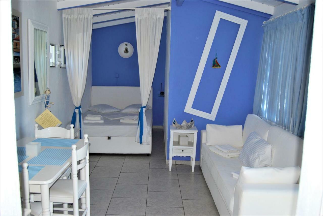 Killini Cottage Studio The Small Cyclades Kastro-Kyllini Dış mekan fotoğraf